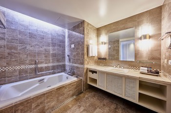 Lotte Hotel Guam