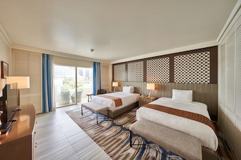 Lotte Hotel Guam