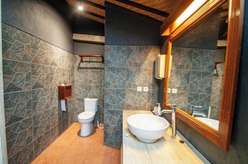 Kubuku Eco Dive Lodge & Yoga