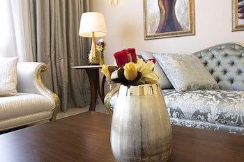 Home Suites Boutique Hotel Freetown