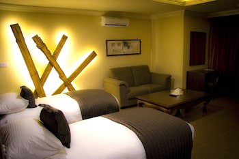 Home Suites Boutique Hotel Freetown