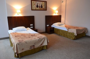 Boutique Hotel's Kwiska / Legnicka