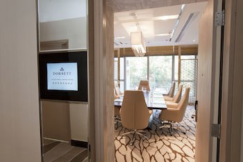 Dorsett Tsuen Wan, Hong Kong