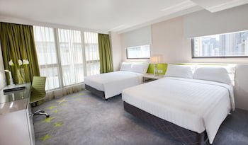 Dorsett Tsuen Wan, Hong Kong