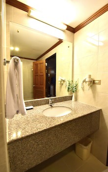 Dynasty Inn Pattaya