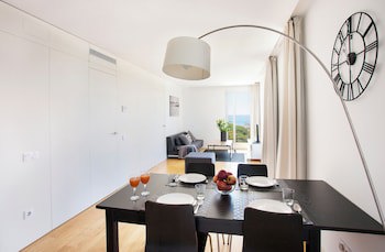Durlet Beach Apartments