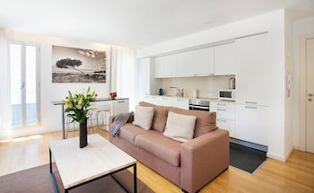 Durlet Beach Apartments