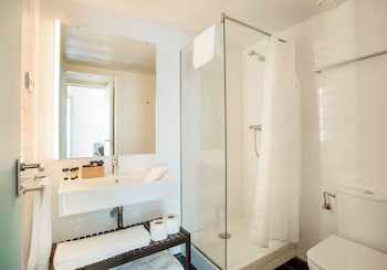 Durlet Beach Apartments