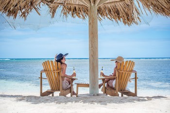 Barefoot Cay Resort