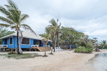 Barefoot Cay Resort