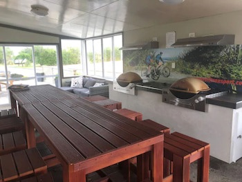 Greymouth Seaside Top 10 Holiday Park