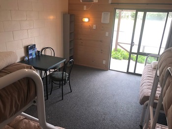 Greymouth Seaside Top 10 Holiday Park
