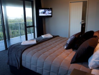 Greymouth Seaside Top 10 Holiday Park