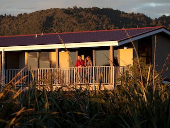 Greymouth Seaside Top 10 Holiday Park