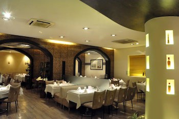 Abbott Hotel