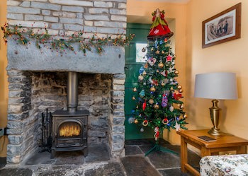 Withy Cottages