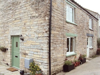 Withy Cottages