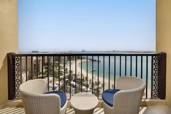 Doubletree By Hilton Resort & Spa Marjan Island