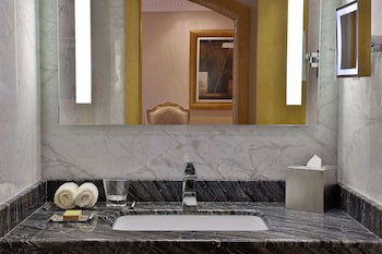 Doubletree By Hilton Resort & Spa Marjan Island