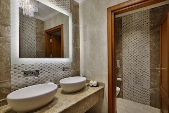 Doubletree By Hilton Resort & Spa Marjan Island