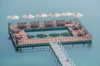 Doubletree By Hilton Resort & Spa Marjan Island
