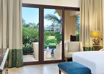 Doubletree By Hilton Resort & Spa Marjan Island