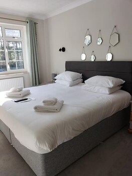 Dormy House Hotel