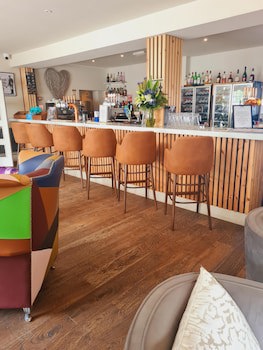 Dormy House Hotel