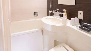 Vessel Inn Yachiyo Katsutadai Ekimae
