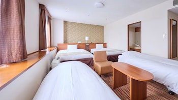 Vessel Inn Yachiyo Katsutadai Ekimae