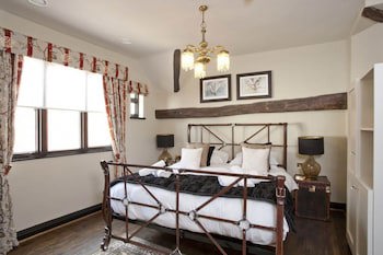 The White Swan Hotel