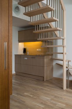 Mana Suites & Sea