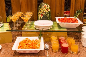7 Apple Hotel Pimpri Pune
