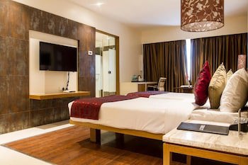 7 Apple Hotel Pimpri Pune
