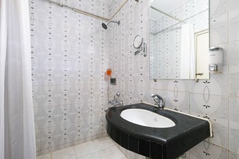 7 Apple Hotel Pimpri Pune