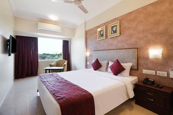 7 Apple Hotel Pimpri Pune