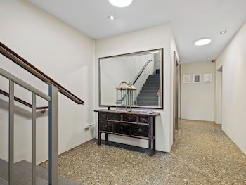 Clear Ridge Apartments