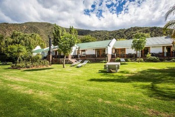 Old Mill Lodge, Working Ostrich Farm & Restaurant, Oudtshoorn