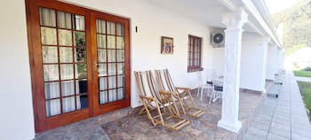 Old Mill Lodge, Working Ostrich Farm & Restaurant, Oudtshoorn