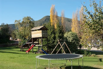 Old Mill Lodge, Working Ostrich Farm & Restaurant, Oudtshoorn