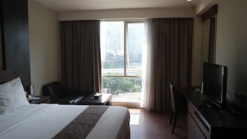 Avissa Suites