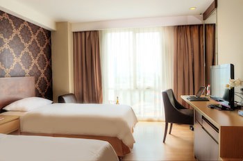 Avissa Suites