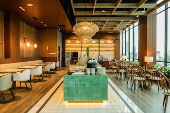 Avissa Suites