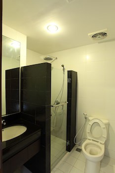 Avissa Suites