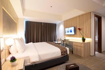 Avissa Suites