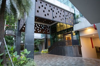 Avissa Suites