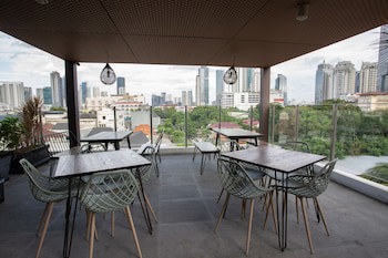 Avissa Suites