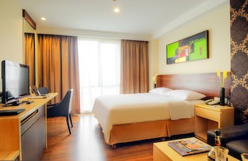Avissa Suites