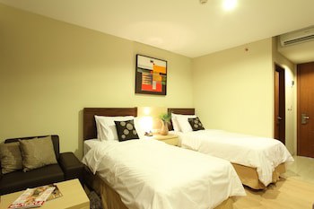 Avissa Suites