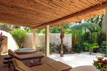Zanzibar White Sand Luxury Villas & Spa